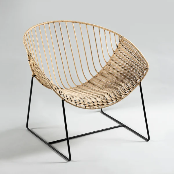RATTAN LOUNGE CHAIR